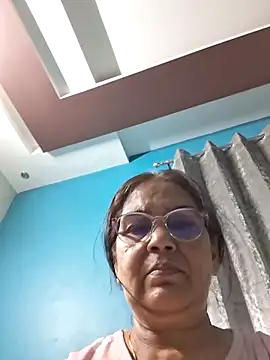 Snapshot of Shalini3456 chatting on 05/11/26, 05:43 Shalini3456 online show from 05/11/26, 05:43