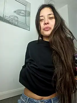 Ariana2001 online show from 04/19/26, 03:13