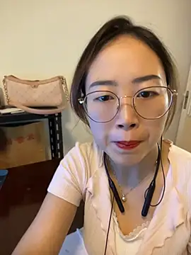 Snapshot of siler25 chatting on 07/16/26, 01:24 siler25 online show from 07/16/26, 01:24
