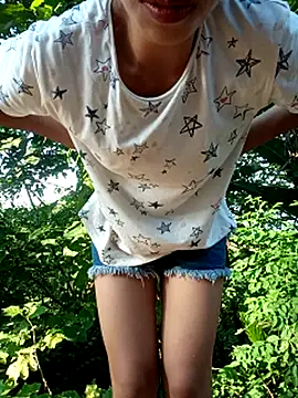 Snapshot of Elena_Mia chatting on 07/13/26, 10:36 Elena Mia online show from 07/13/26, 10:36