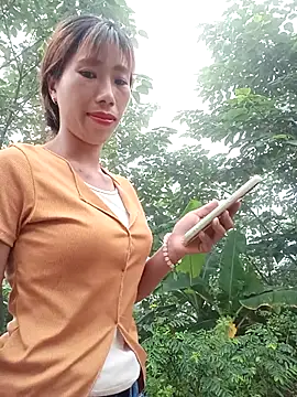 Elena Mia online show from 05/19/26, 01:56
