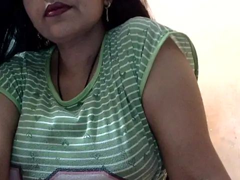 Sexy Mahekk online show from 05/26/26, 03:43