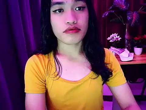 Snapshot of ruffa_madisson chatting on 05/18/26, 12:32 ruffa madisson online show from 05/18/26, 12:32
