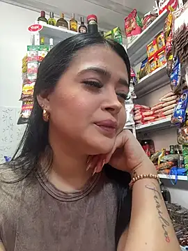 Sara fun online show from 12/18/25, 05:28