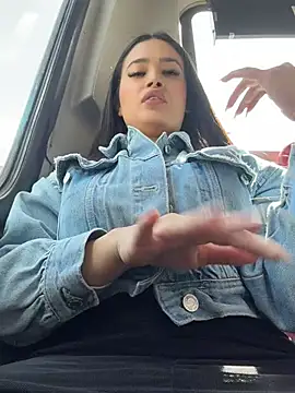 Sara fun online show from 07/31/26, 07:00