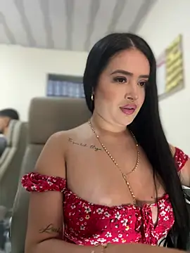 Snapshot of Sara_fun chatting on 03/15/25, 08:21 Sara fun online show from 03/15/25, 08:21