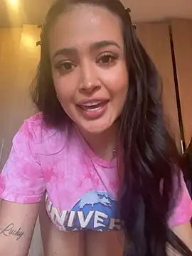 Snapshot of Sara_fun chatting on 11/09/25, 07:07 Sara fun online show from 11/09/25, 07:07