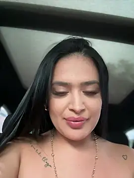 Snapshot of Sara_fun chatting on 03/14/25, 08:38 Sara fun online show from 03/14/25, 08:38