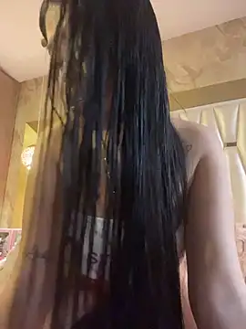 Sara fun online show from 11/12/25, 08:45