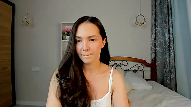 ameliyaa sun online show from 05/17/26, 04:29