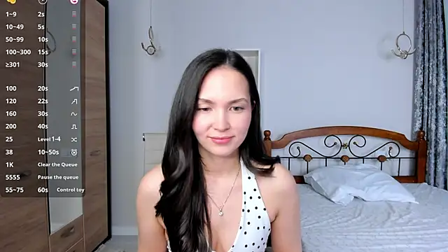 ameliyaa sun online show from 04/17/26, 05:27