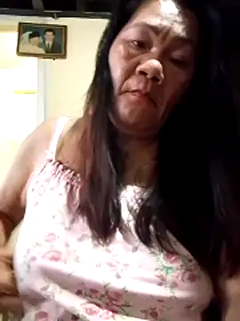 MARIPOSAPINAY online show from 05/31/26, 10:10