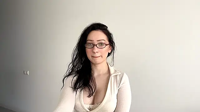 Snapshot of Meow_Alika chatting on 05/13/26, 12:34 Meow Alika online show from 05/13/26, 12:34