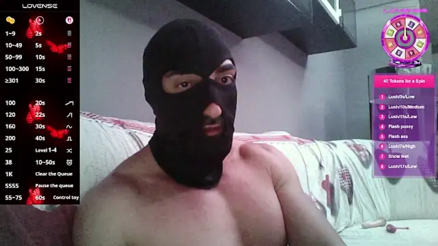Snapshot of lunarossa84 chatting on 05/30/26, 09:31 lunarossa84 online show from 05/30/26, 09:31