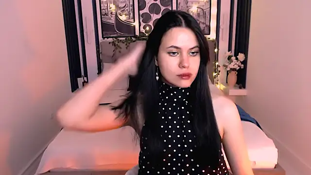 Snapshot of _Scarlett_Lee_ chatting on 06/16/26, 01:44 Scarlett Lee online show from 06/16/26, 01:44