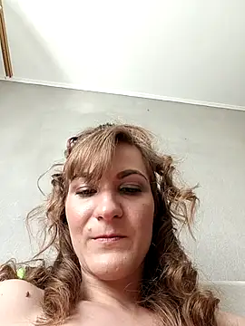 Snapshot of AnnieNet chatting on 07/13/26, 12:26 AnnieNet online show from 07/13/26, 12:26