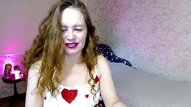 Snapshot of Fern_Lust chatting on 07/13/26, 10:14 Fern Lust online show from 07/13/26, 10:14