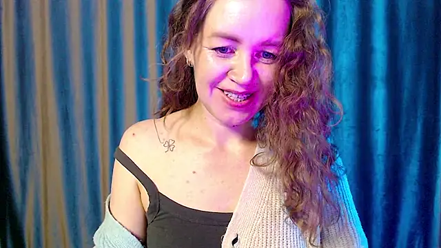 Fern Lust online show from 04/18/26, 01:57