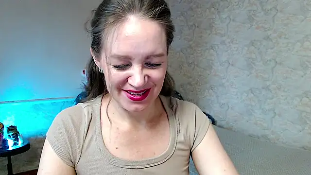 Snapshot of Fern_Lust chatting on 06/26/26, 08:31 Fern Lust online show from 06/26/26, 08:31