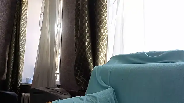 Snapshot of Miss_SandraX chatting on 06/20/26, 12:32 Miss SandraX online show from 06/20/26, 12:32