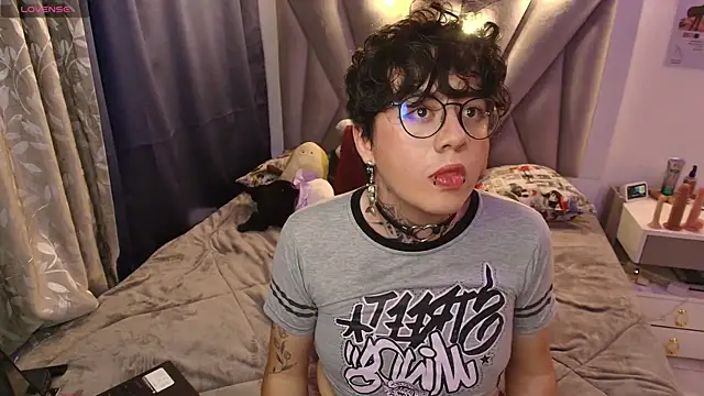 KaiOconnorr online show from 04/18/26, 05:21