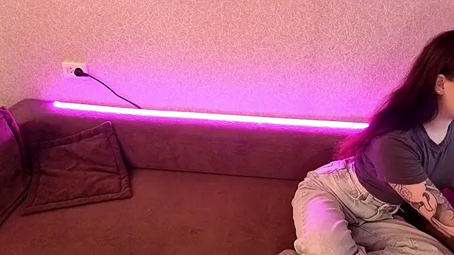 BabySweet001 online show from 04/21/26, 11:06