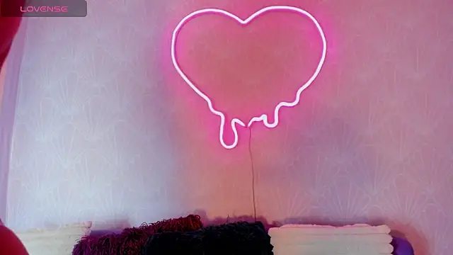 Snapshot of Marilyn_Mulata chatting on 06/27/26, 06:58 Marilyn Mulata online show from 06/27/26, 06:58