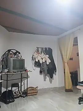 LunaArias online show from 06/03/26, 02:33