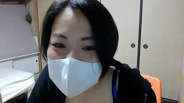 rin2432 online show from 05/15/26, 02:15