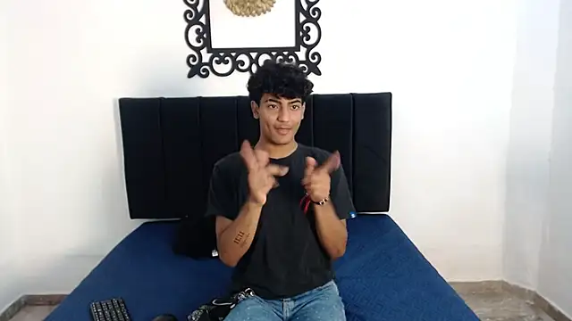 SinBoy  online show from 04/19/26, 11:11