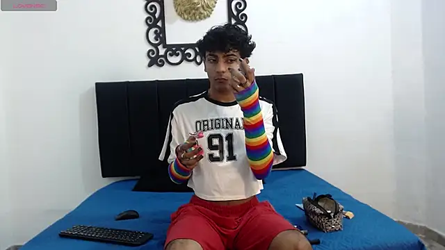 SinBoy  online show from 04/28/26, 12:42