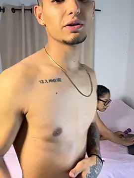 Snapshot of Hanna_Mateo_020 chatting on 04/16/26, 05:19 Hanna Mateo 020 online show from 04/16/26, 05:19