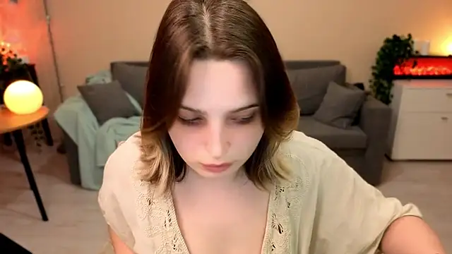 Snapshot of tender_meow chatting on 05/19/26, 07:21 tender meow online show from 05/19/26, 07:21