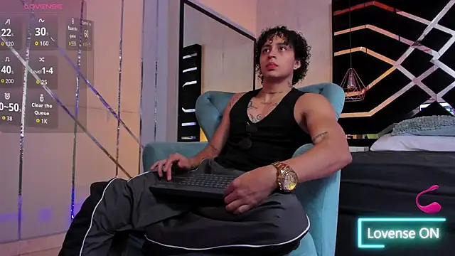 Snapshot of JayTaylorr chatting on 06/12/26, 11:41 JayTaylorr online show from 06/12/26, 11:41