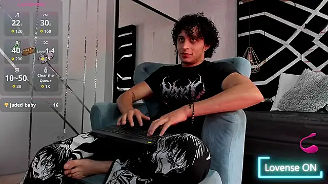Snapshot of JayTaylorr chatting on 07/08/26, 02:07 JayTaylorr online show from 07/08/26, 02:07
