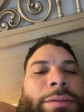 Snapshot of NaughtyVelocity502 chatting on 04/15/26, 07:58 NaughtyVelocity502 online show from 04/15/26, 07:58