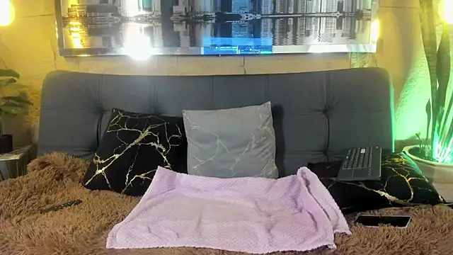 Luna  Cortez online show from 05/29/26, 04:07