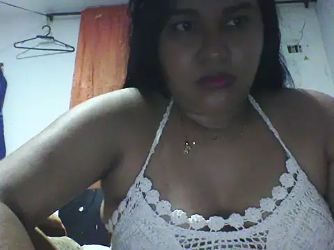 reinamas18 online show from 05/18/26, 03:39