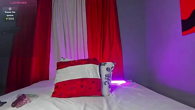 BunnyThompson online show from 07/08/26, 05:24