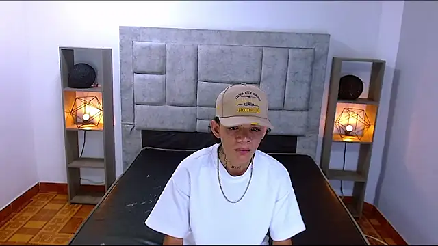 Daniel Guty online show from 05/05/26, 03:26