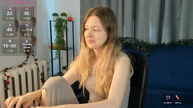 Glitch Doll online show from 05/03/26, 06:07