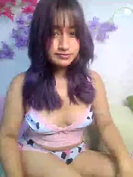 LunaaMarshmallow online show from 04/18/26, 07:11