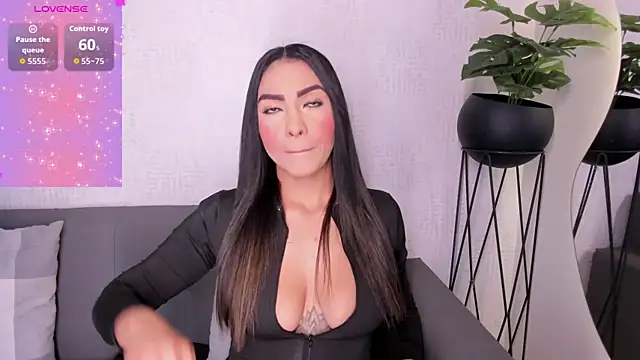 MelissaSaenzgh  online show from 05/20/26, 03:36