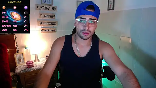 Snapshot of andders_ chatting on 05/08/26, 05:39 andders online show from 05/08/26, 05:39