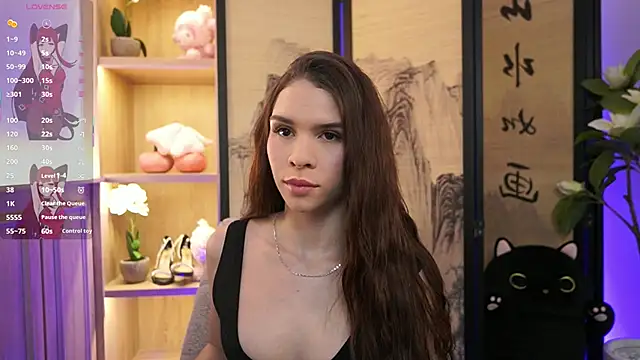 AlinaBennet  online show from 06/30/26, 12:05