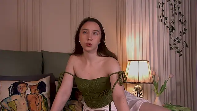 Suzaneey online show from 05/07/26, 06:33