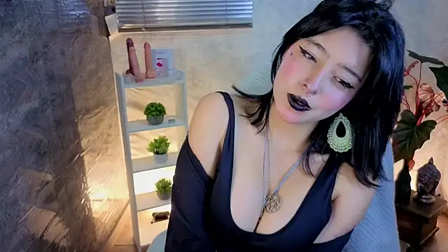 lsa dolly nyx online show from 05/14/26, 04:48