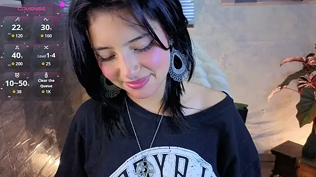 lsa dolly nyx online show from 05/08/26, 08:56
