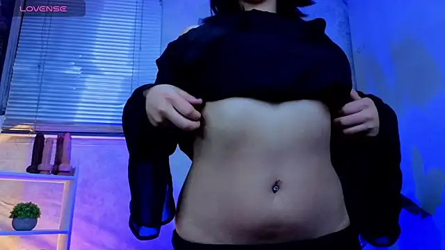 lsa dolly nyx online show from 06/14/26, 05:52