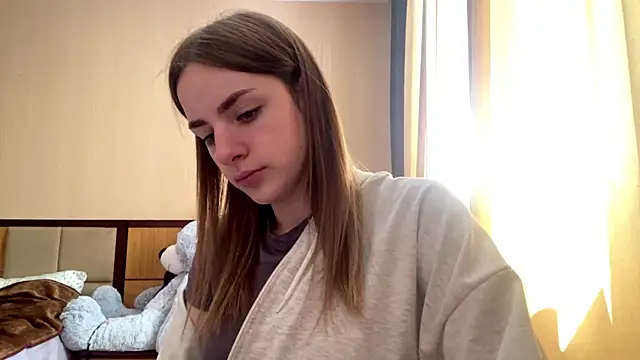 Snapshot of selianderol chatting on 06/14/26, 11:44 selianderol online show from 06/14/26, 11:44